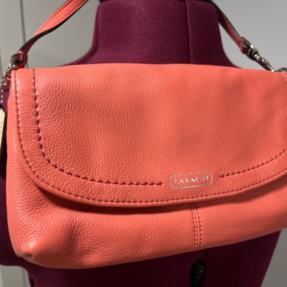 Coach leather clutch - Picture 2 of 6